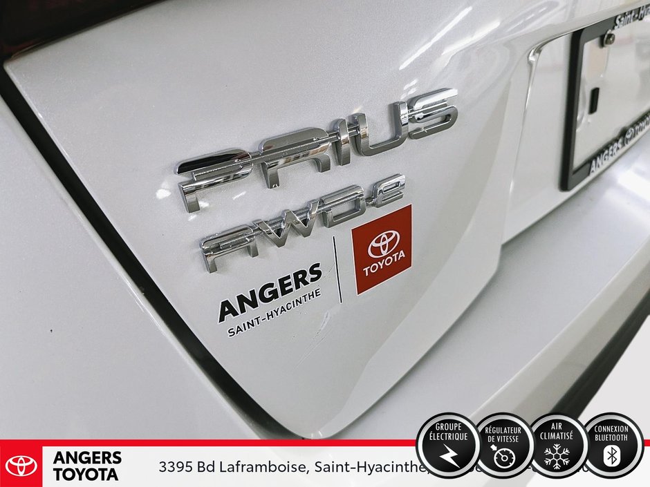 Toyota Prius AWD E TECHNOLOGIE 2019-4