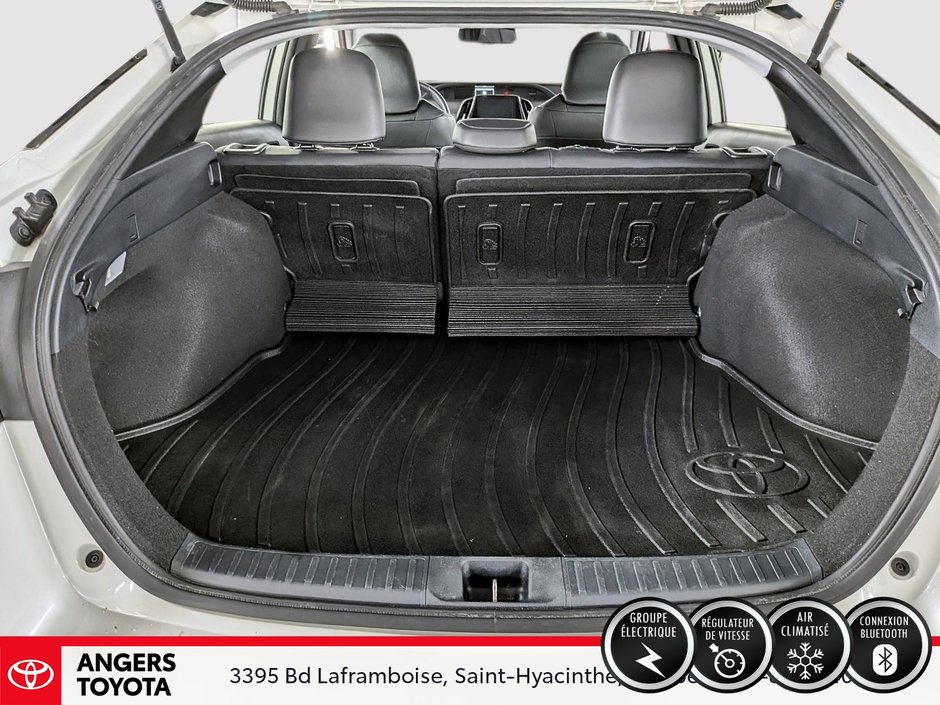 Toyota Prius AWD E TECHNOLOGIE 2019-9