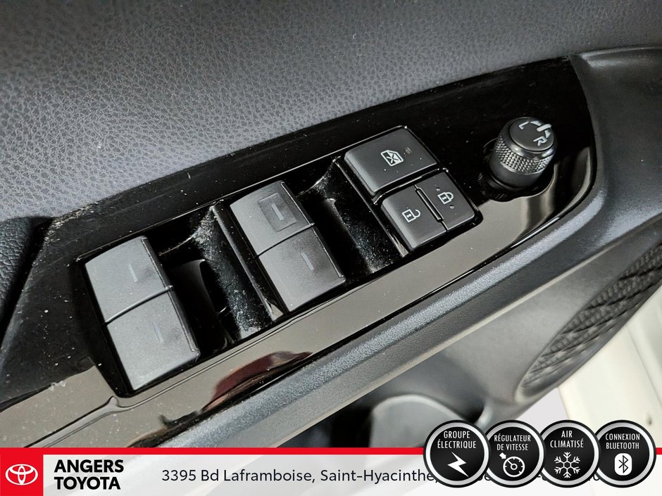 Toyota Prius AWD E TECHNOLOGIE 2019-11