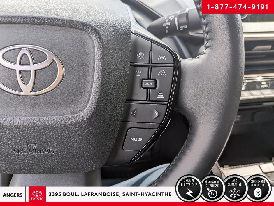 Toyota Prius XLE E-AWD 2024-12
