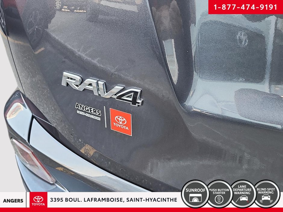 2017 Toyota RAV4 Hybrid XLE HYBRID-22