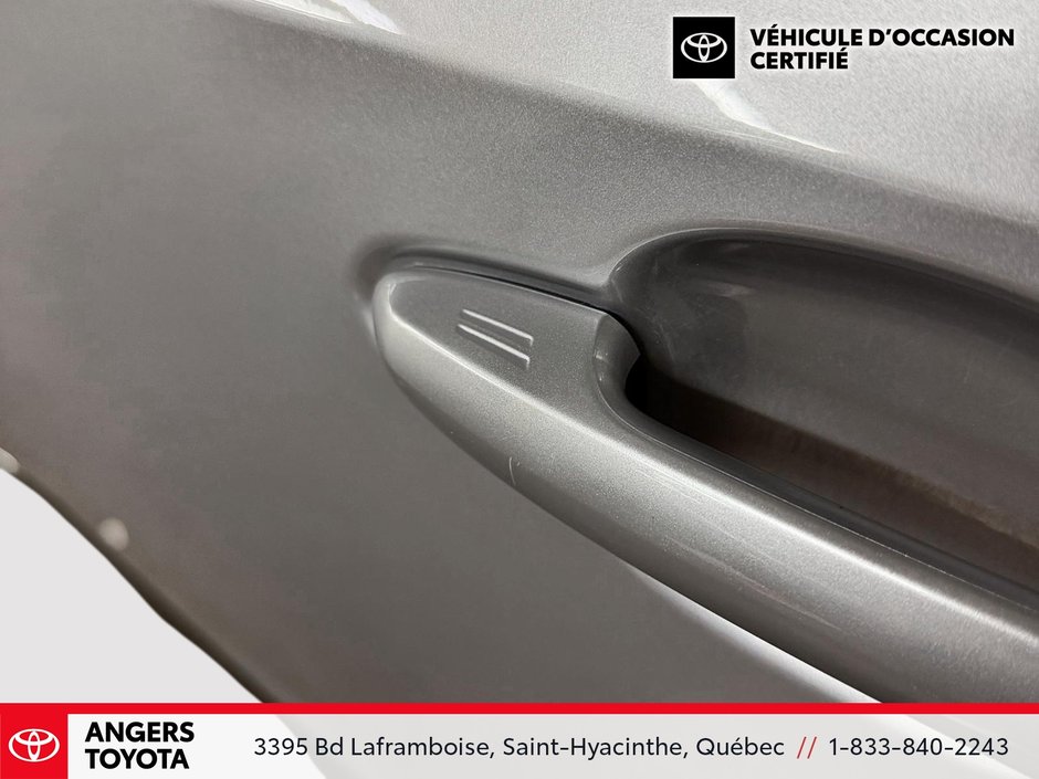 2021 Toyota RAV4 Prime XSE-9