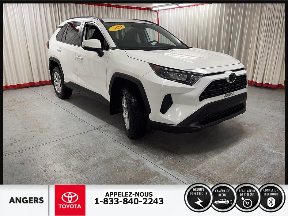 Toyota RAV4 LE AWD 2020-2
