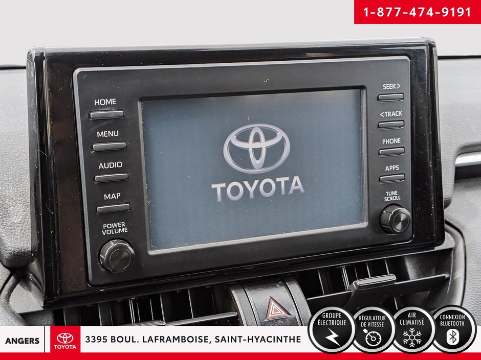 Toyota RAV4 LE 2020-13