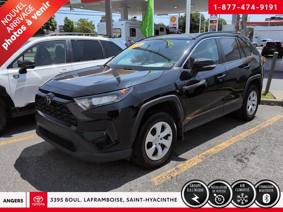 Toyota RAV4 LE 2020-0
