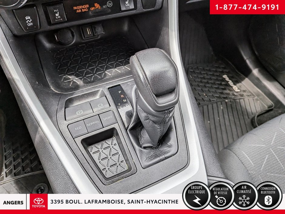 Toyota RAV4 LE 2020-18