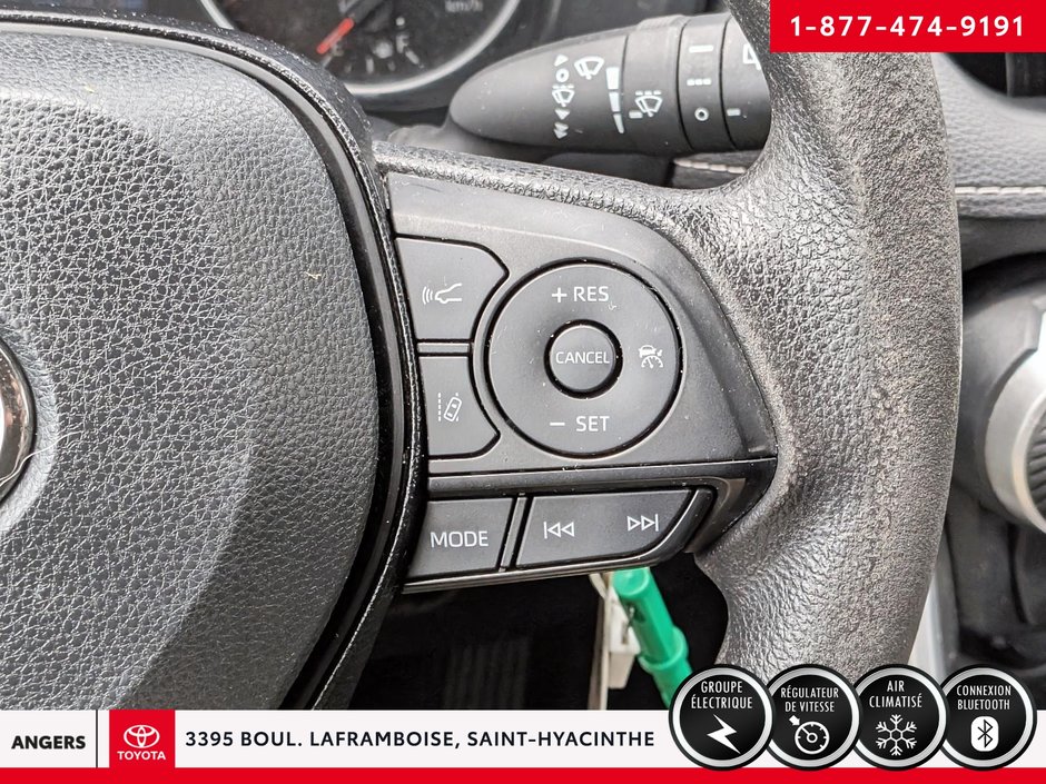 Toyota RAV4 LE 2020-12