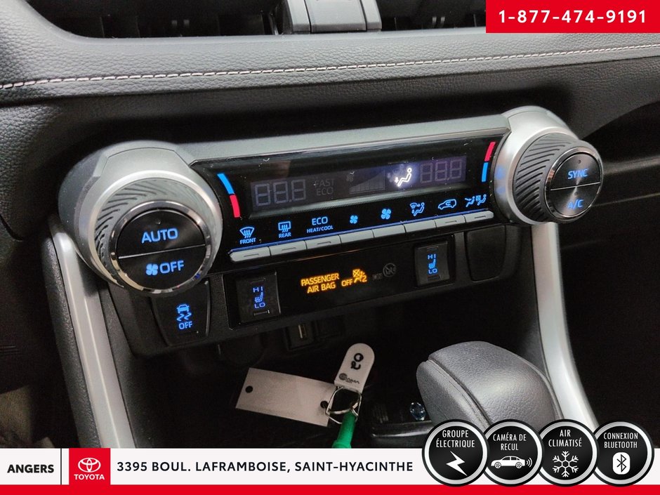 Toyota RAV4 XLE HYBRIDE 2021-18
