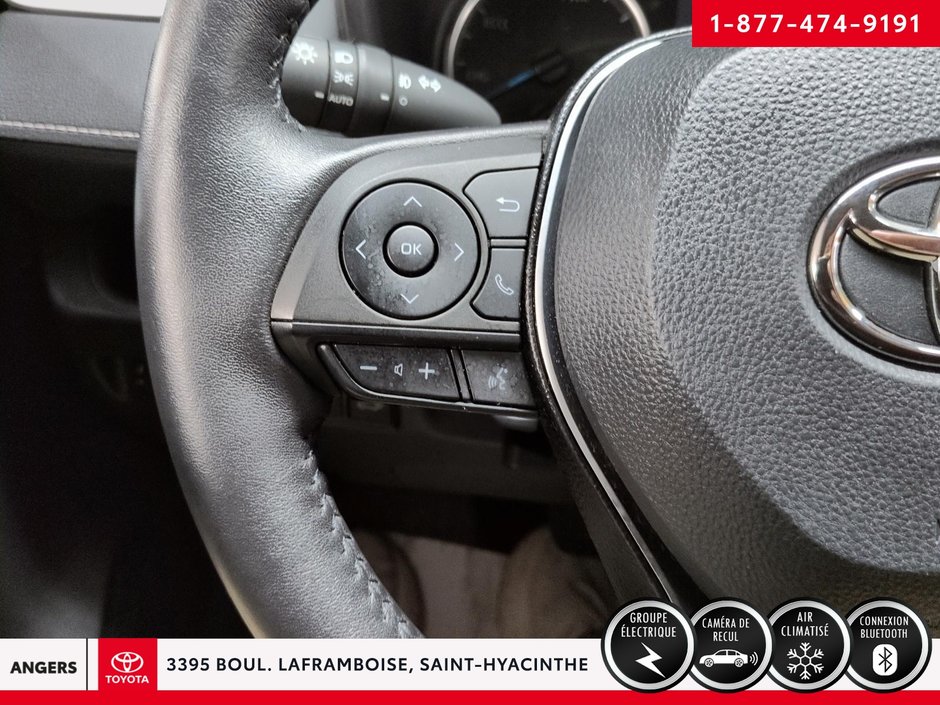 Toyota RAV4 XLE HYBRIDE 2021-13
