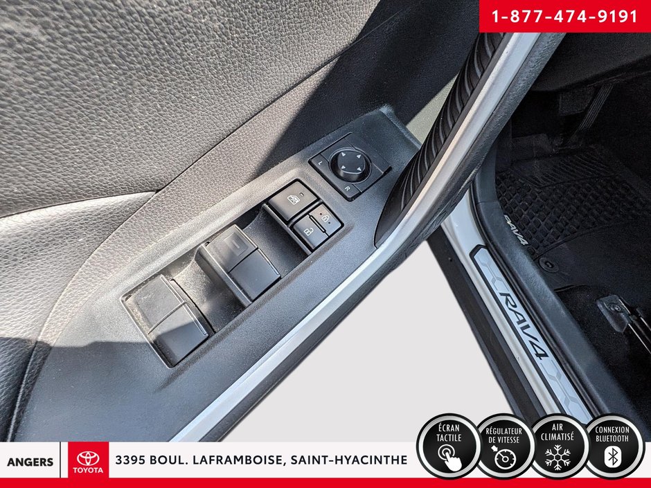 Toyota RAV4 XLE TRACTION INTEGRALE 2021-9