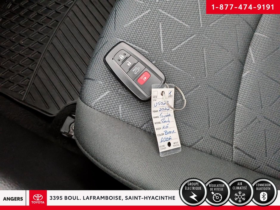 Toyota RAV4 XLE 2022-22