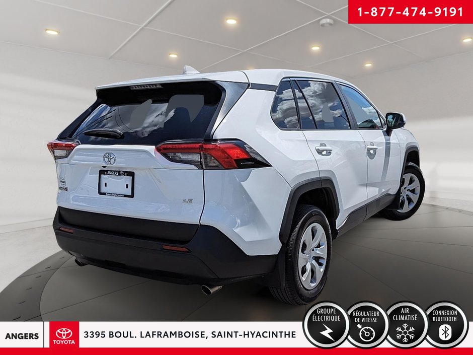 2022 Toyota RAV4 LE-3