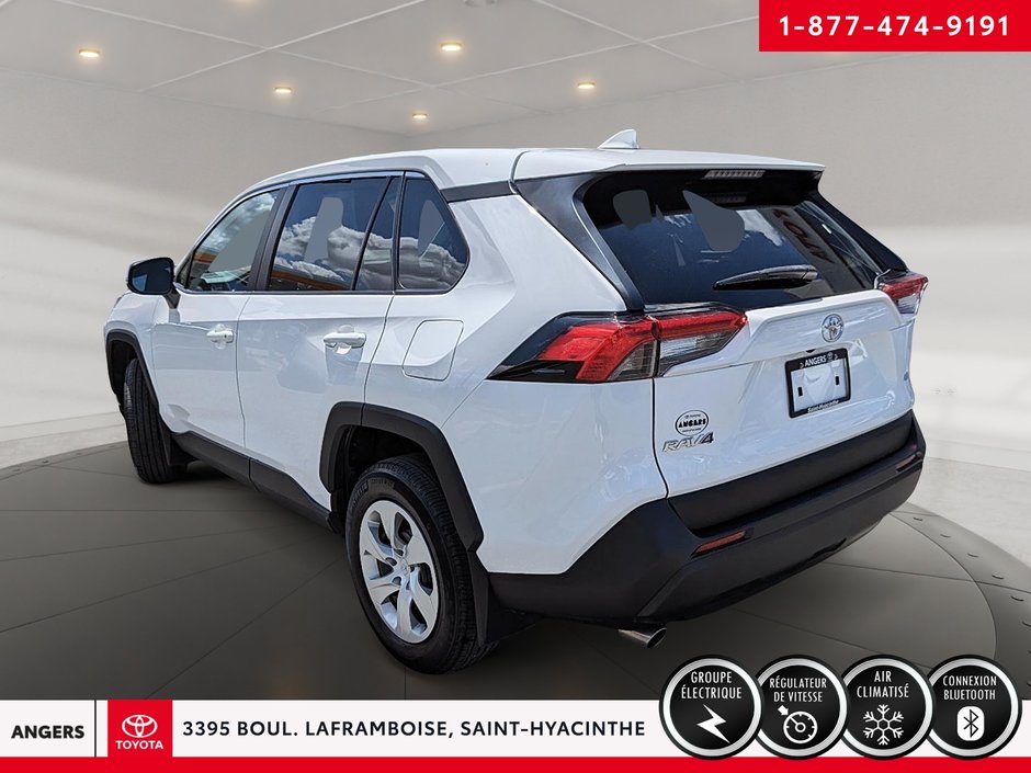 2022 Toyota RAV4 LE-5