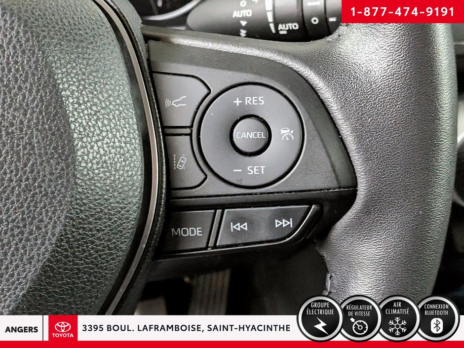 Toyota RAV4 Limited 2022-21