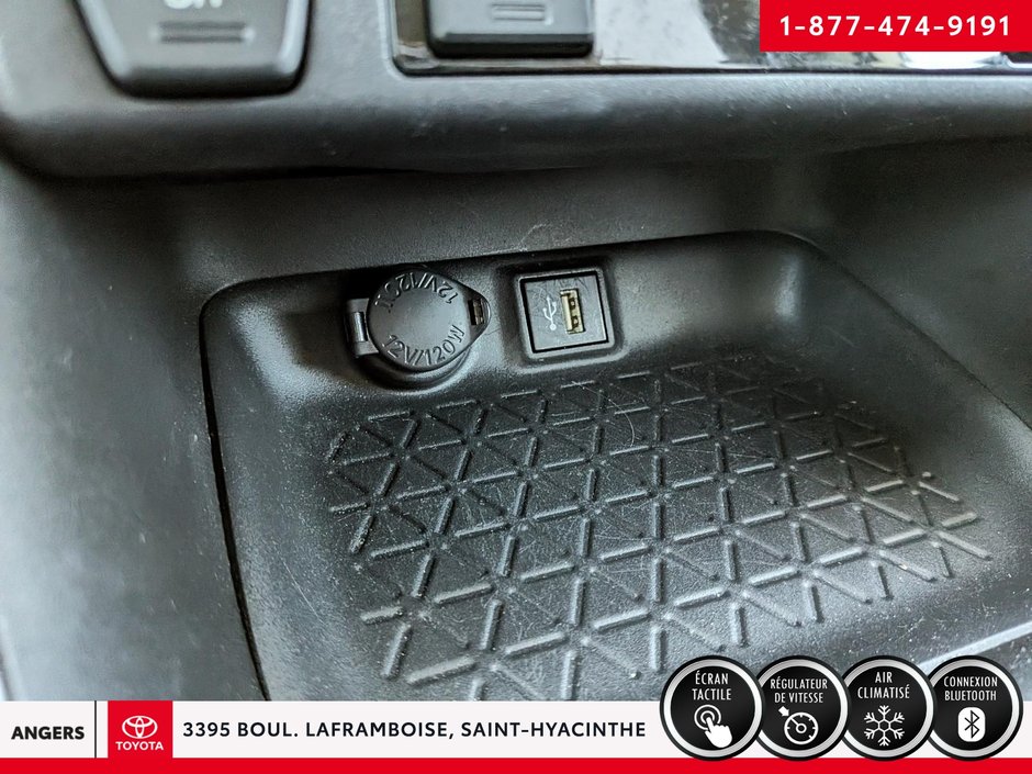 2023 Toyota RAV4 LE-16