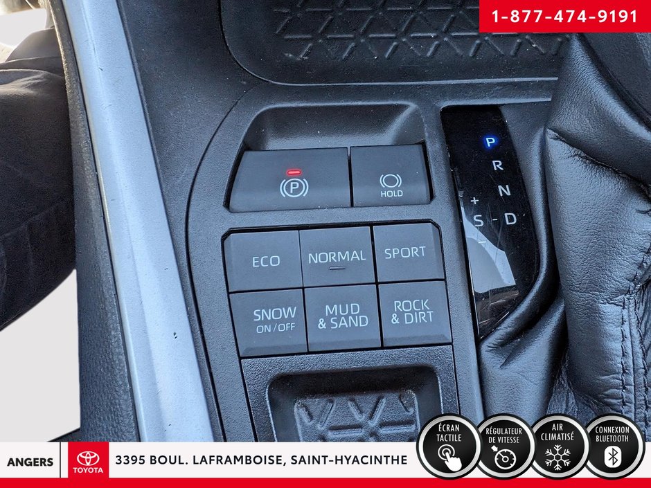 2023 Toyota RAV4 LE-17