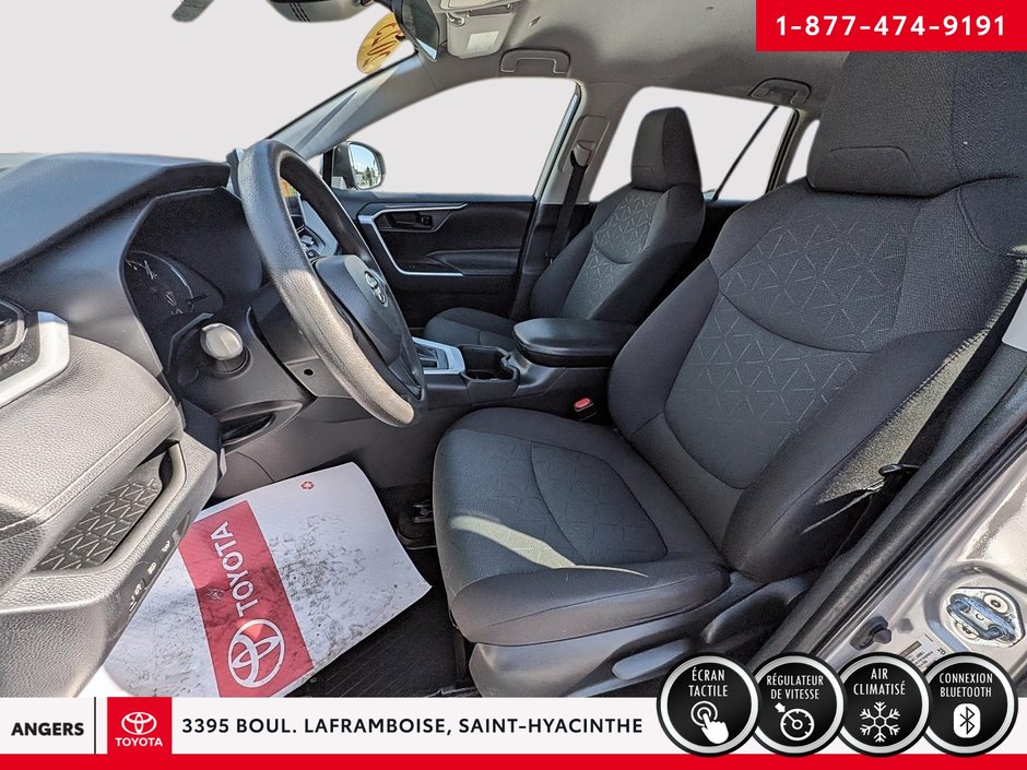 2023 Toyota RAV4 LE-8