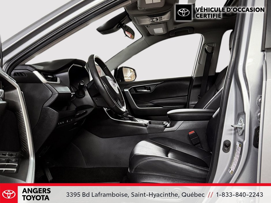 2023 Toyota RAV4 XLE PREMIUM-7