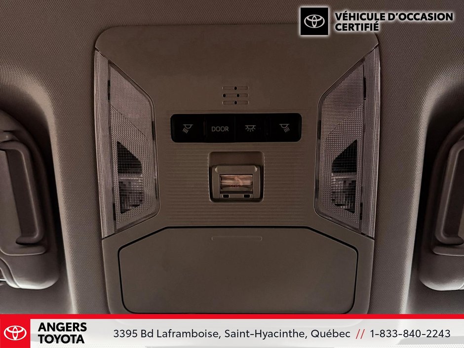 2025 Toyota RAV4 LE-16