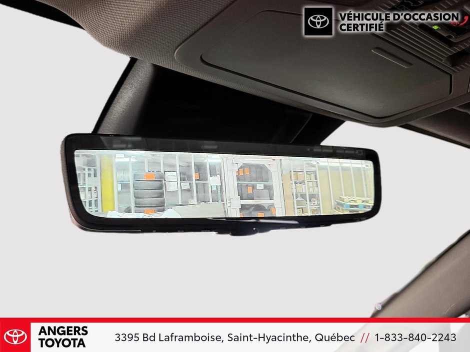 2025 Toyota RAV4 LIMITED-29