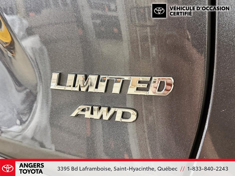 2025 Toyota RAV4 LIMITED-32