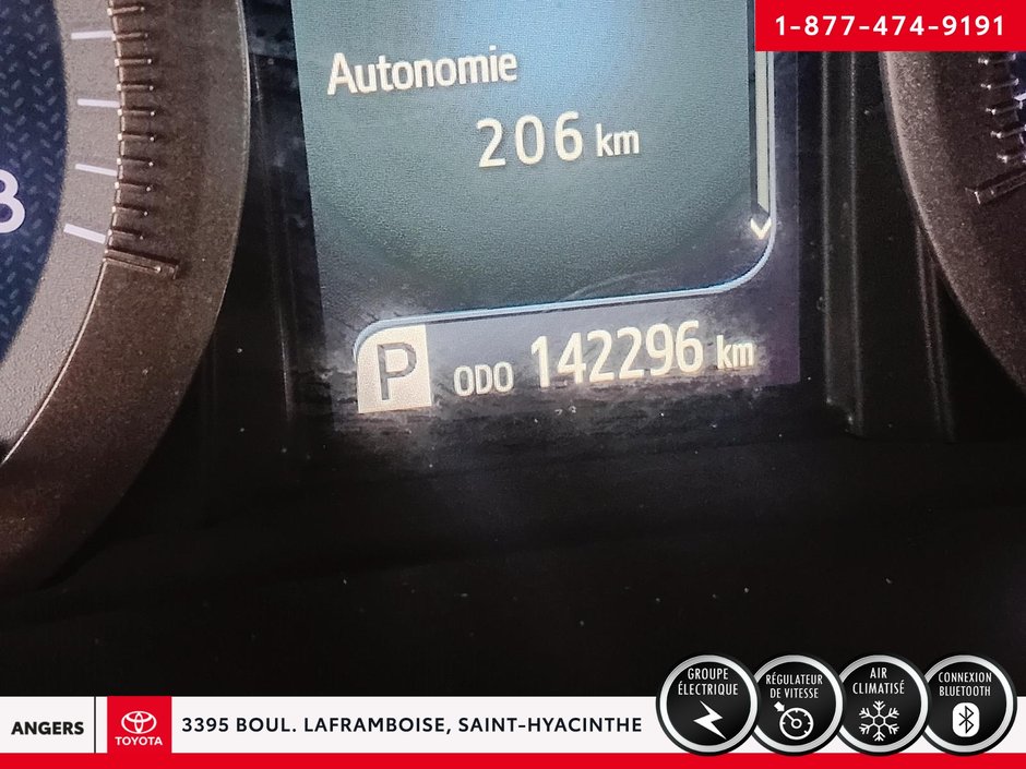 2018 Toyota Sienna LE-19