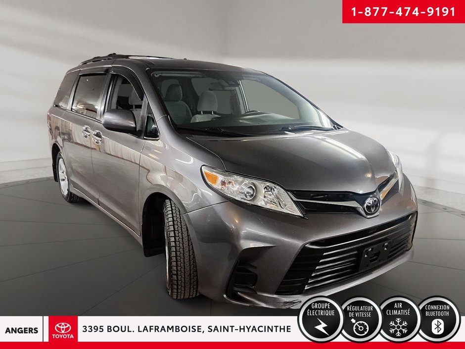 2018 Toyota Sienna LE-2