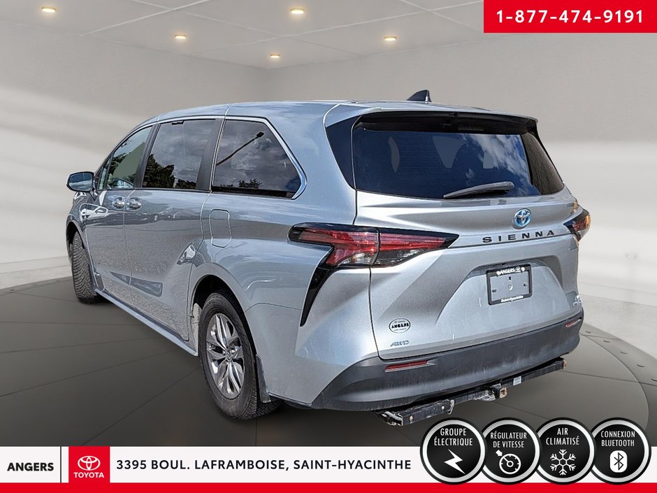 Toyota Sienna XLE 2021-5
