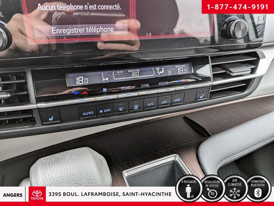 2021 Toyota Sienna LE-22
