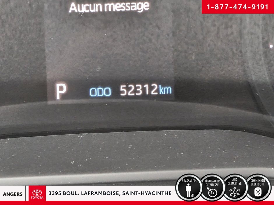 2021 Toyota Sienna LE-26