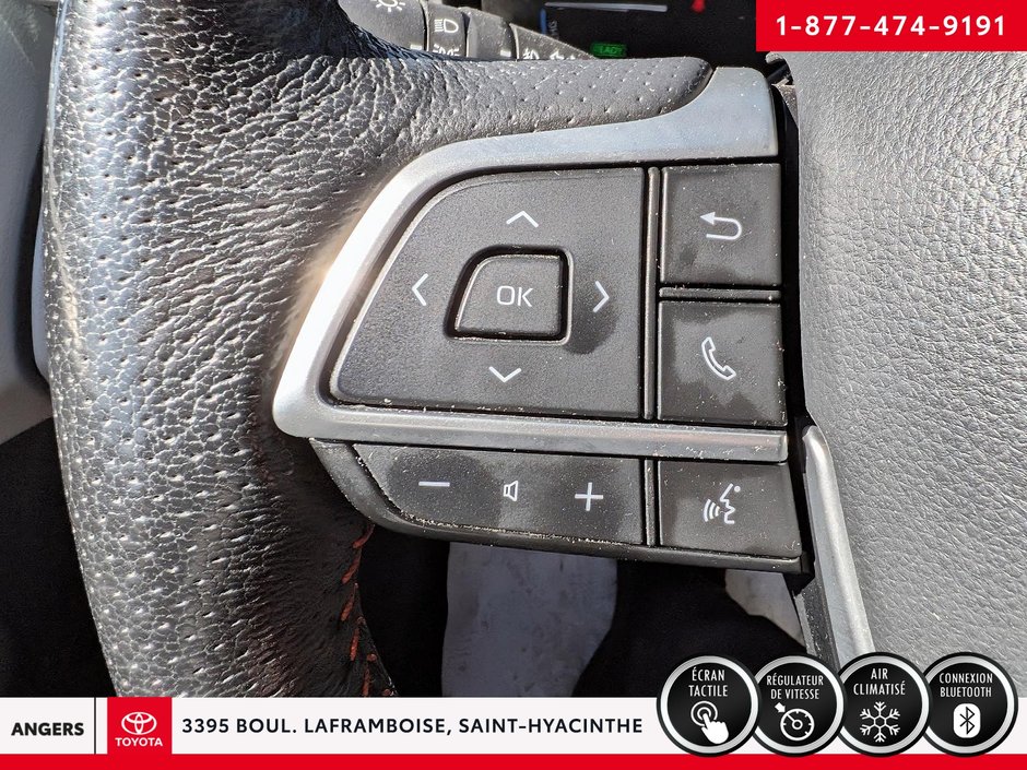 Toyota Sienna XSE 2021-15