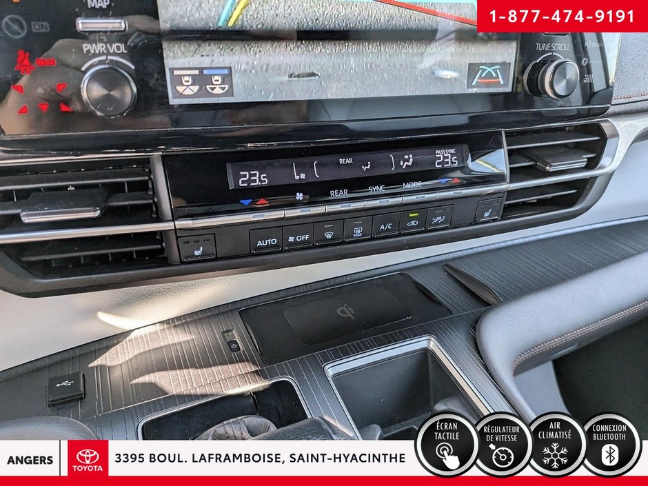 Toyota Sienna XSE 2021-21