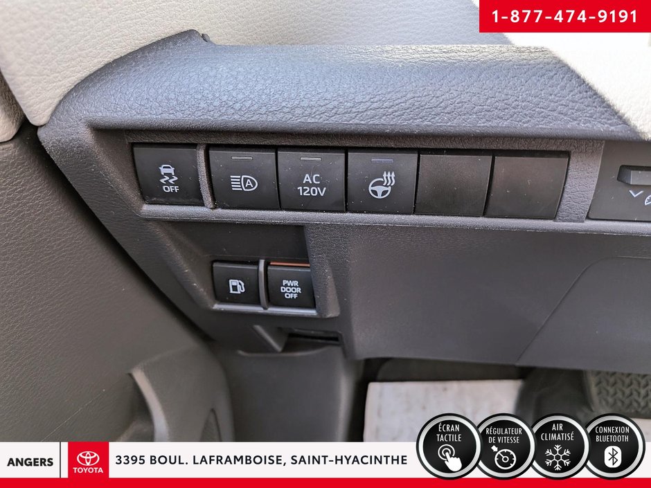 Toyota Sienna XSE 2021-14