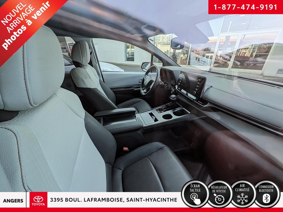 2024 Toyota Sienna XSE AWD-3