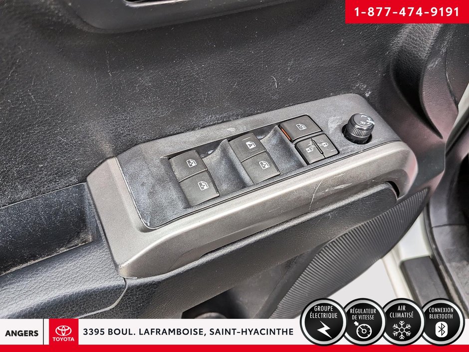 Toyota Tacoma SR+ 2017-10