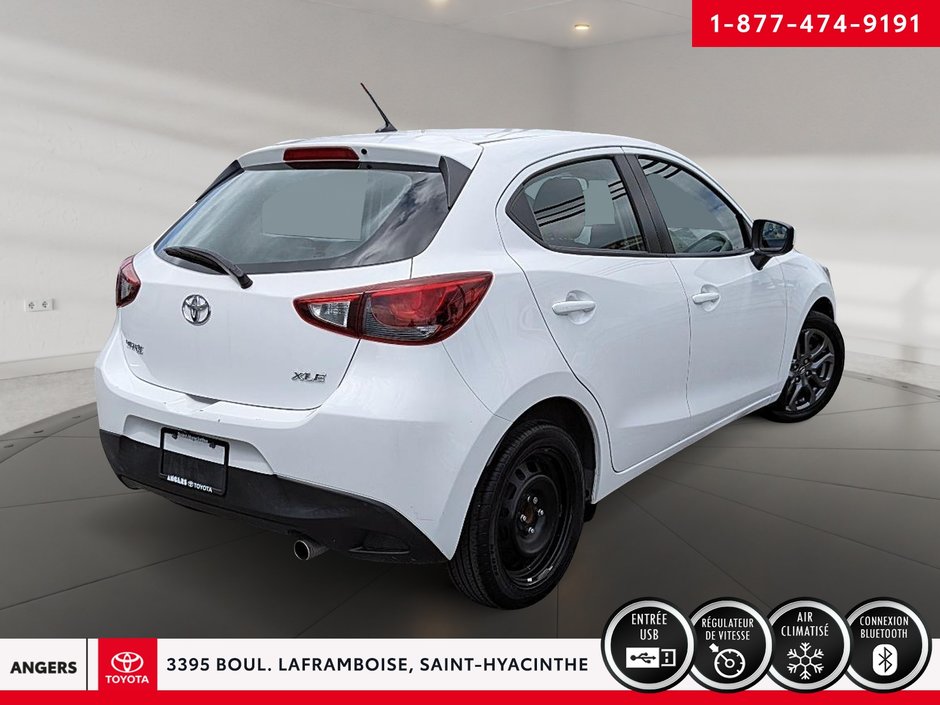 2020 Toyota Yaris Hatchback XLE-3