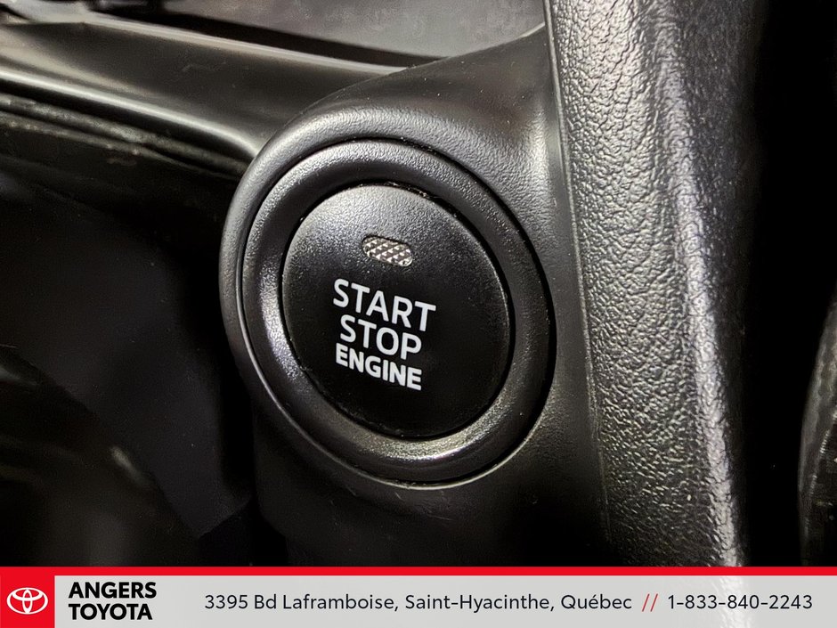 Toyota Yaris Hatchback LE 2020-20