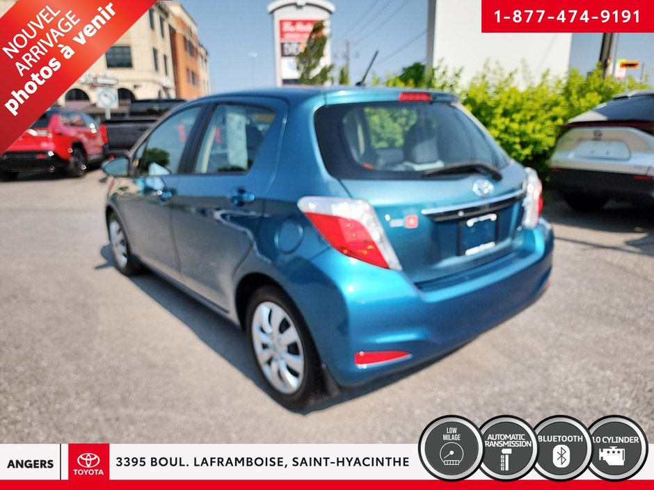 2013 Toyota Yaris LE-2