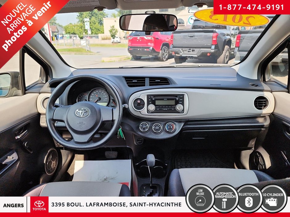 2013 Toyota Yaris LE-10