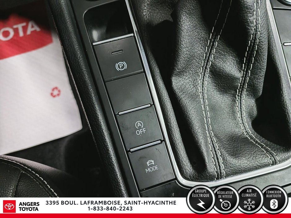 Volkswagen Jetta Comfortline 2022-17