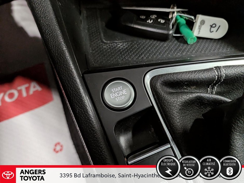 Volkswagen Jetta Comfortline 2022-16