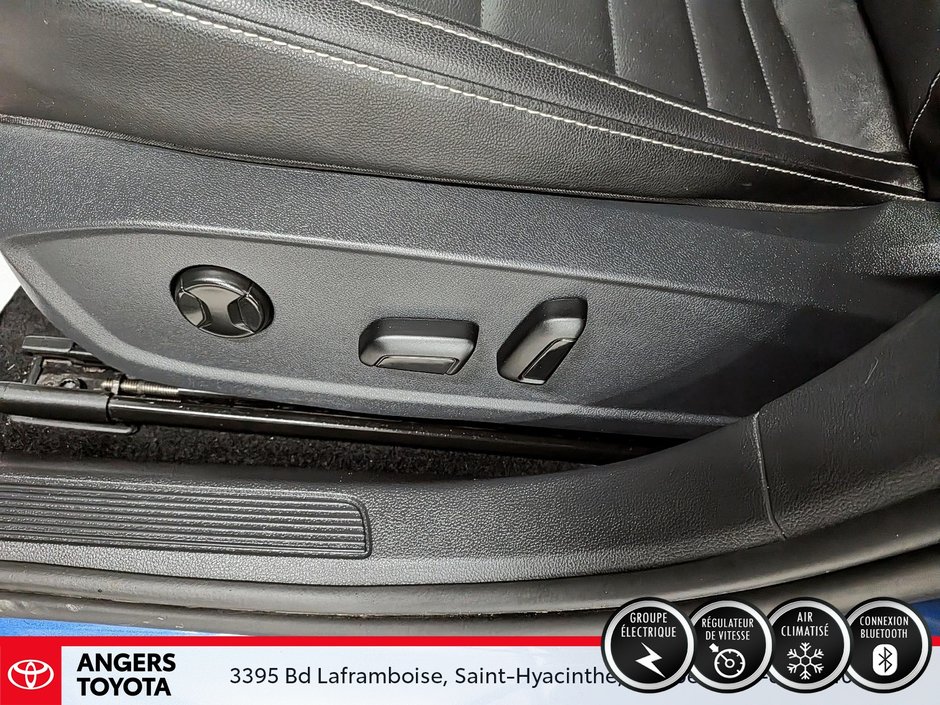 Volkswagen Jetta Comfortline 2022-10