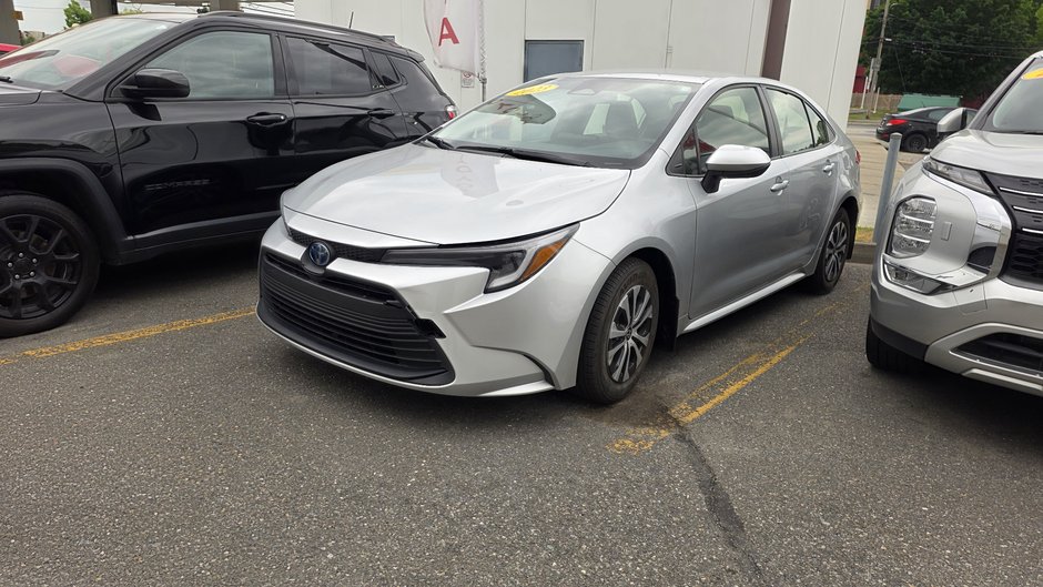 2023 Toyota Corolla Hybrid LE-0