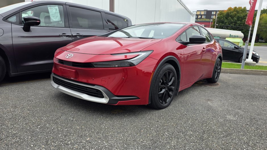Toyota Prius Prime SE 2024-0