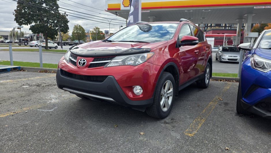 Toyota RAV4 XLE 2014-0