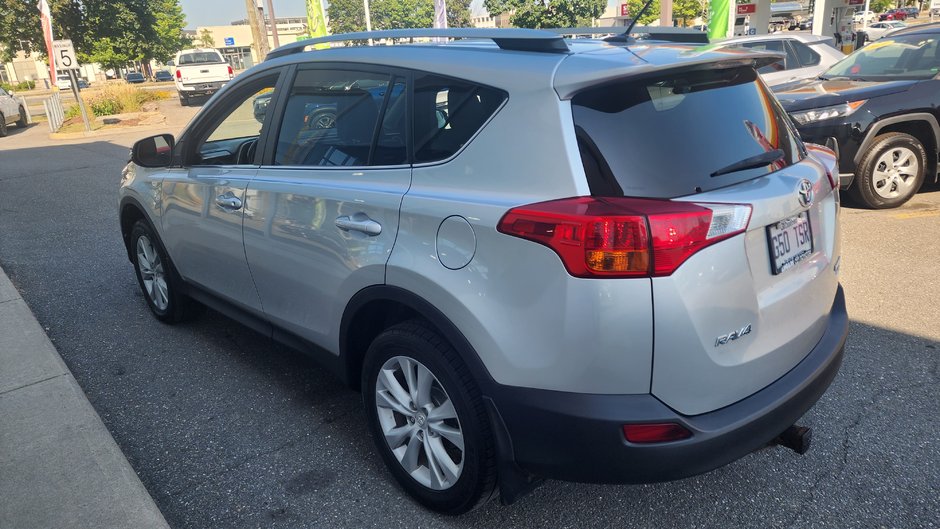 Toyota RAV4 Limited 2015-4