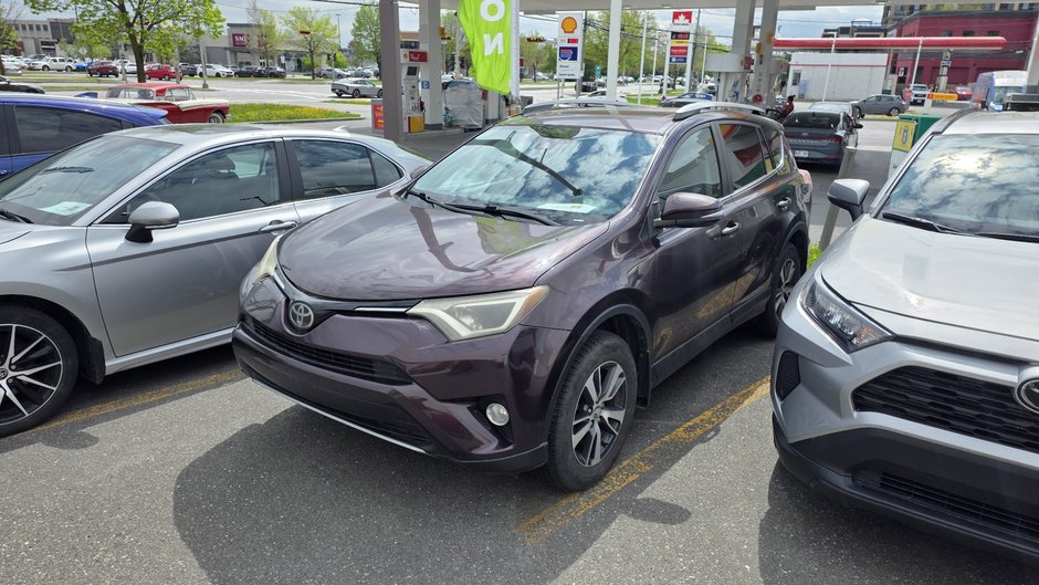 Toyota RAV4 XLE 2017-0