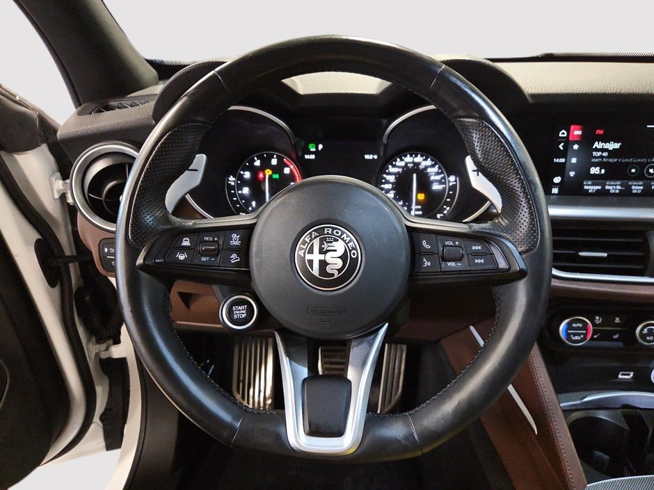 2021 Alfa Romeo Stelvio Ti Sport AWD-11