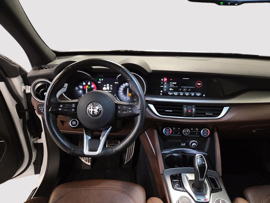 2021 Alfa Romeo Stelvio Ti Sport AWD-9