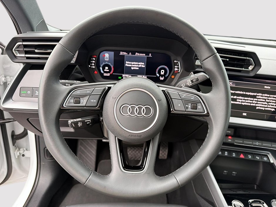 Audi A3 Sedan Progressiv S-Line Quattro 2025-11